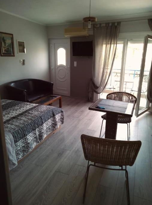 Minimal & Cozy Στουντιο Με Δωρεαν Χωρο Σταθμευσησ Kavala Exteriör bild